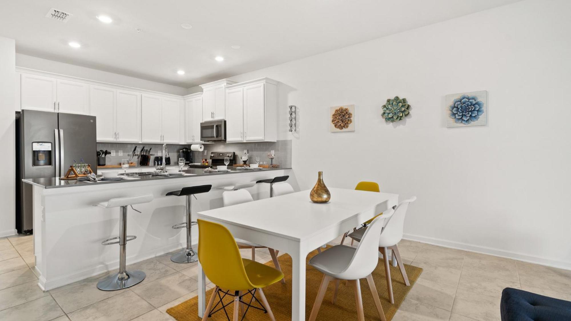 Apartment Stylish 3beds 2baths 18min From