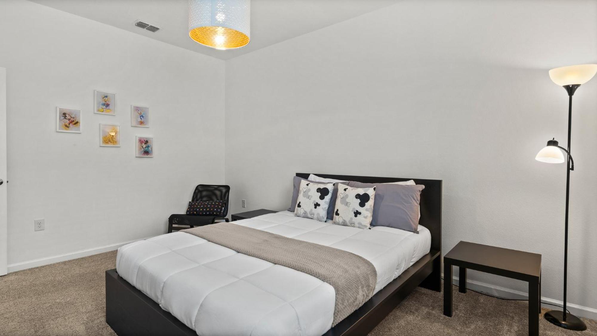Stylish 3beds 2baths 18min From