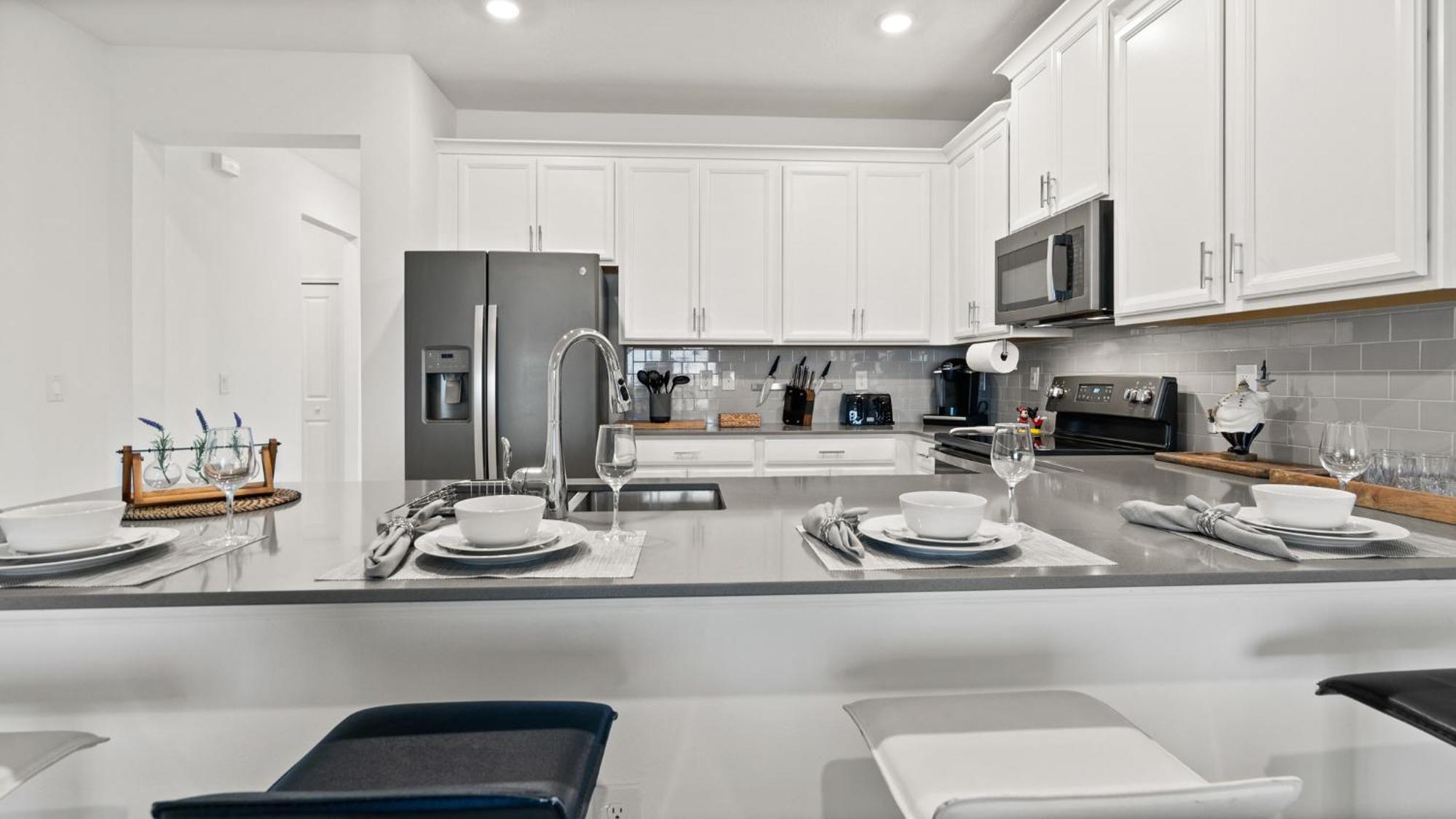Stylish 3beds 2baths 18min From * Kissimmee